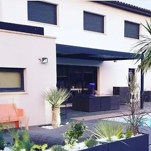 maison-de-vacances-contemporaine-avec-piscine.aixenprovencehotels.org/