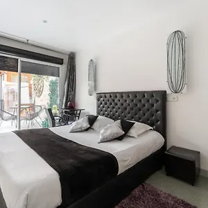 ** Hotel L'oasis Montparnasse Frankreich